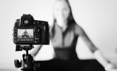 Bir video kamera ile kayıt Blogger