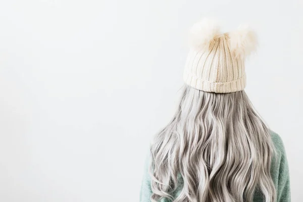 Woman Ash Blonde Hair Wearing White Beanie — Stock Photo, Image