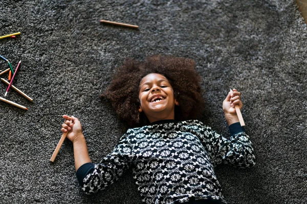 Ragazzo Felice Che Diverte — Foto Stock