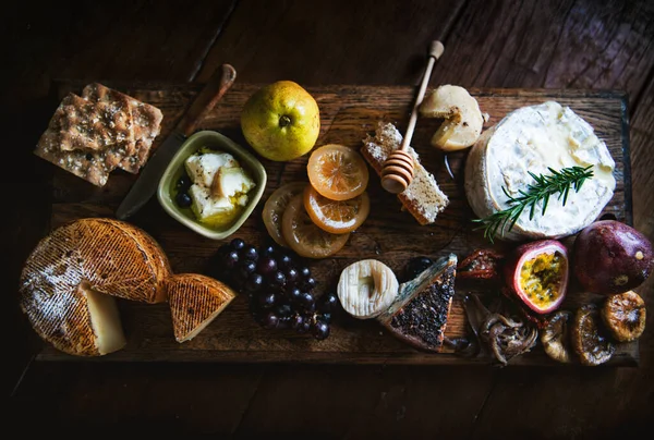 Τυρί Πιατέλα Τροφίμων Φωτογραφία Συνταγή Ιδέα — Φωτογραφία Αρχείου