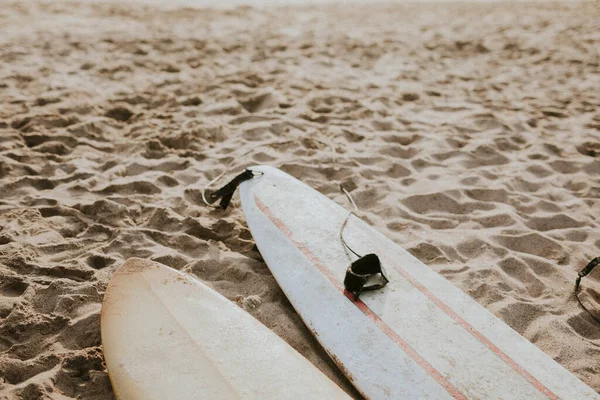 Surfbrett Attrappe Strand — Stockfoto