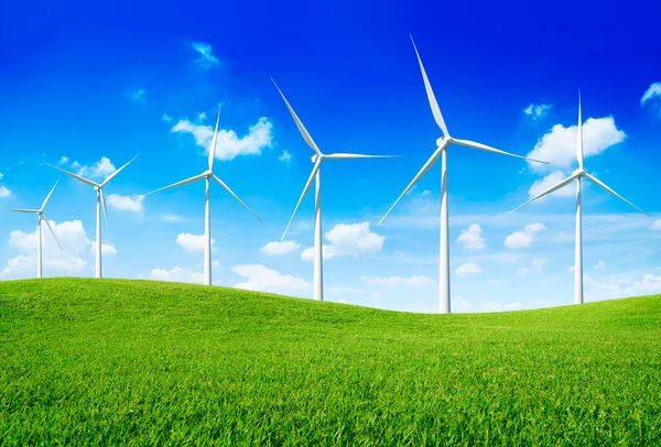 Groupe Éoliennes Sur Colline Verte — Photo