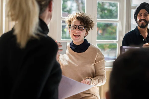 Business People Meeting Having Cheerful Discussion — Stock fotografie