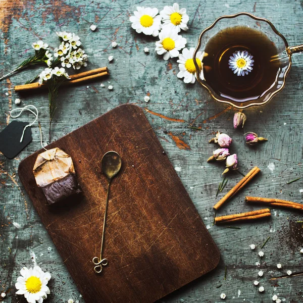 Aerial View Tea Cup Flowers Decoration — Stock Photo, Image