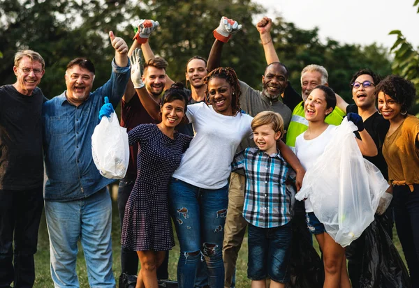 Gruppe Von Diversity People Freiwilliges Wohltätigkeitsprojekt — Stockfoto