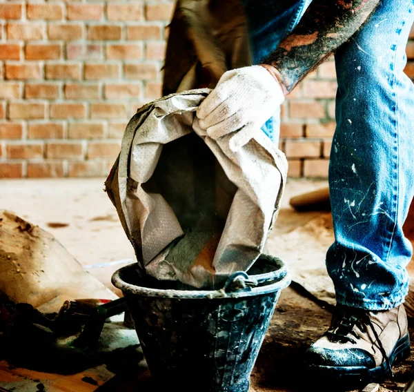 Handyman Preparar Uso Cemento Para Construcción — Foto de Stock