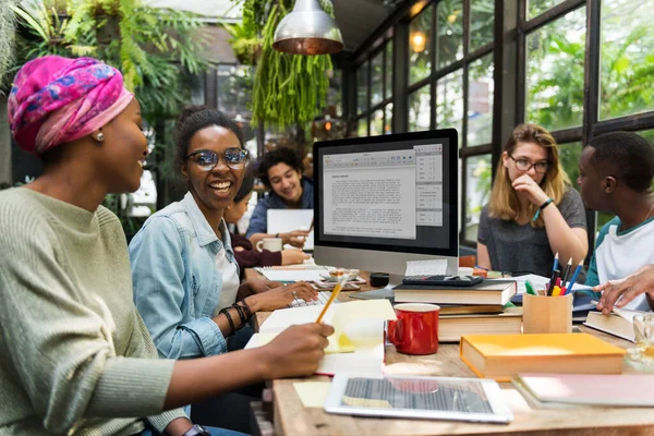 Grupo Amigos Pessoas Trabalho Equipe Diversidade — Fotografia de Stock