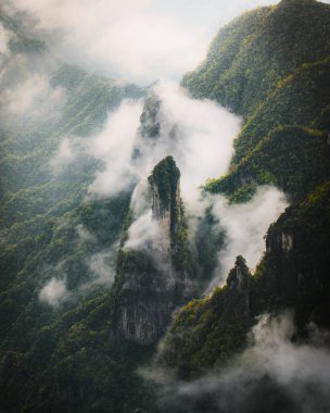 Zhangjiajie Ulusal Orman Parkı, Çin