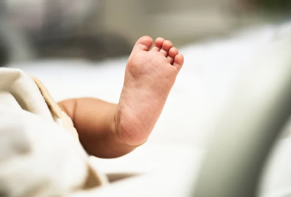 Een Pasgeboren Baby Voet — Stockfoto