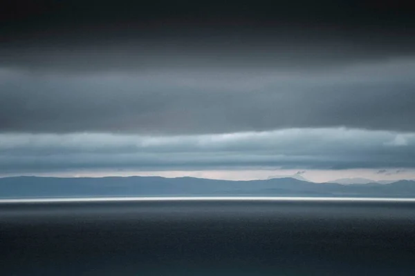Облачная Сцена Залива Талискер Острове Скай Шотландия — стоковое фото