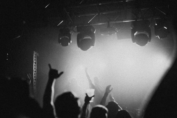 Banda Rock Tocando Concierto Una Casa Vivo Europa — Foto de Stock