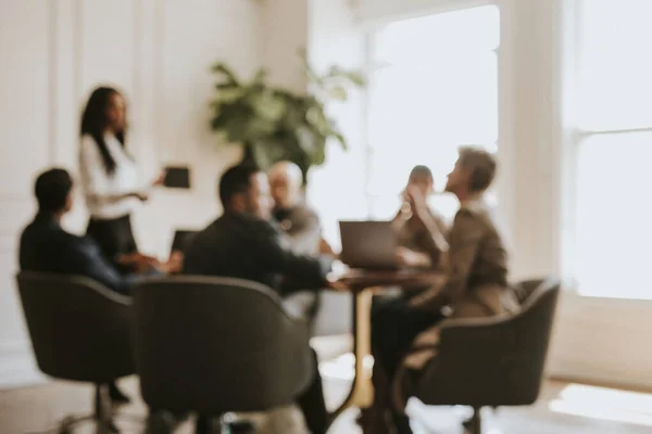 Empresários Que Têm Uma Reunião Escritório — Fotografia de Stock