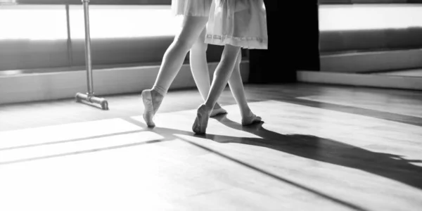 Pés Uma Bailarina Studi Balé — Fotografia de Stock