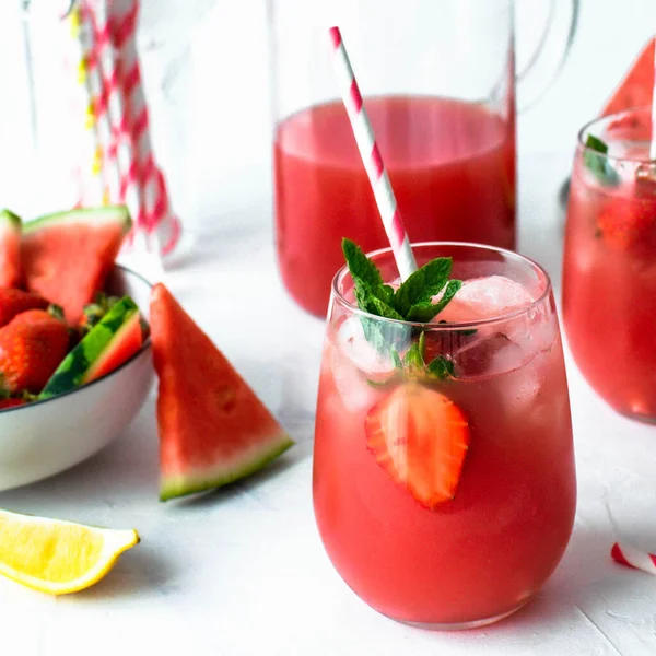 Fresh Watermelon Strawberry Lemonade Cocktail Mint — Stock Photo, Image
