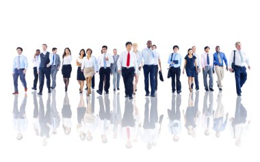 İş insanların çalışma ve yürüyüş