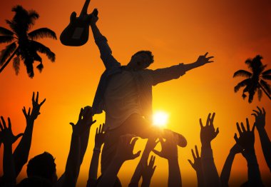 insanlar Müzik Festivali'nde sahil tarafından