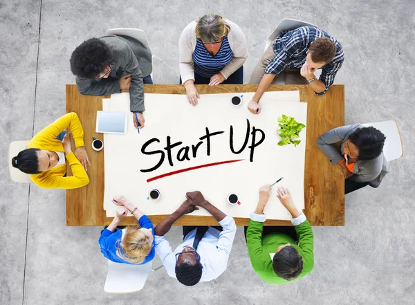 Pessoas e Startup Business Concept — Fotografia de Stock