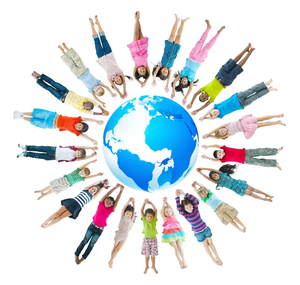 Grupo de crianças ao redor do mundo — Fotografia de Stock