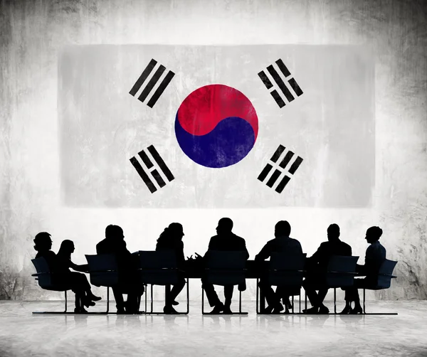Pessoas Empresariais e Bandeira da Coreia — Fotografia de Stock