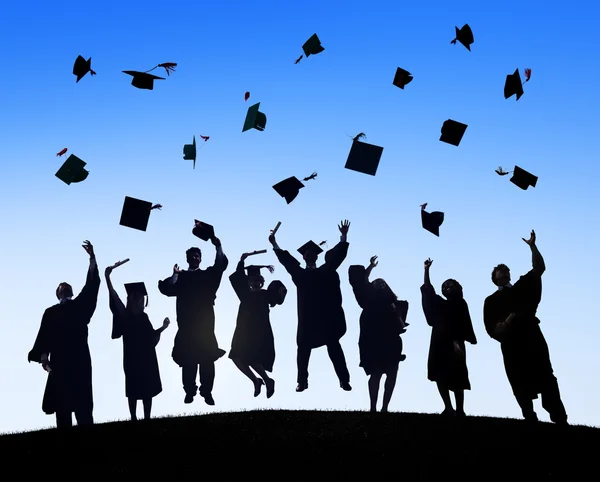 Students Celebrating Graduation — Stock Photo, Image