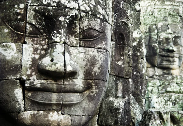 Buda enfrenta Angkor Thom — Fotografia de Stock