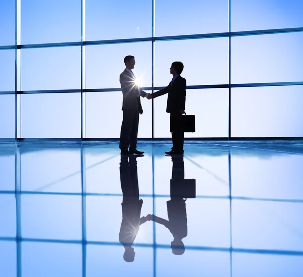 Obchodní lidé handshake — Stock fotografie