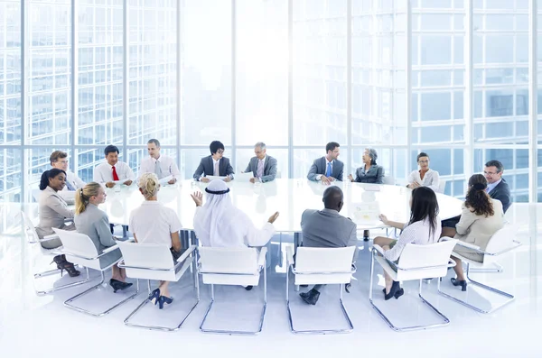 Gente de negocios en la reunión —  Fotos de Stock