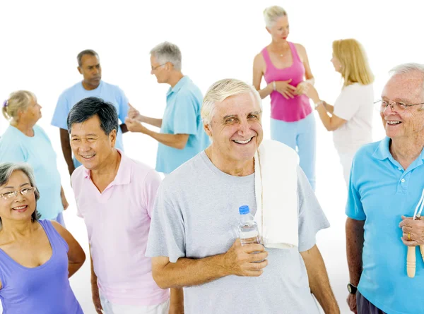 Adulto mayor en Fitness — Foto de Stock