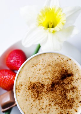 kahve mocha çilek ile