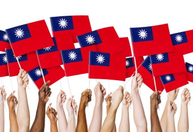 Tayvan bayrağı elinde silah