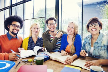 etnik insanların birlikte çalışma