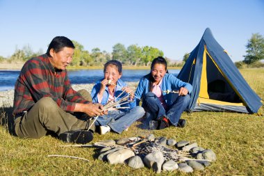 Moğol aile kamp 