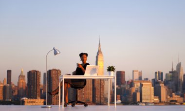 new York'ta iş kadını