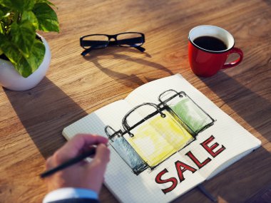 pazarlama stratejisi hakkında beyin fırtınası işadamı