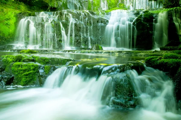 Cascata a cascata, Nuova Zelanda — Foto Stock