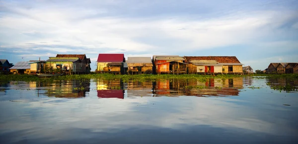 Kambodża Floating Village — Zdjęcie stockowe