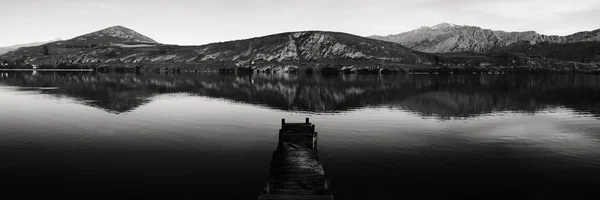 Oude boot steiger, lake hayes — Stockfoto