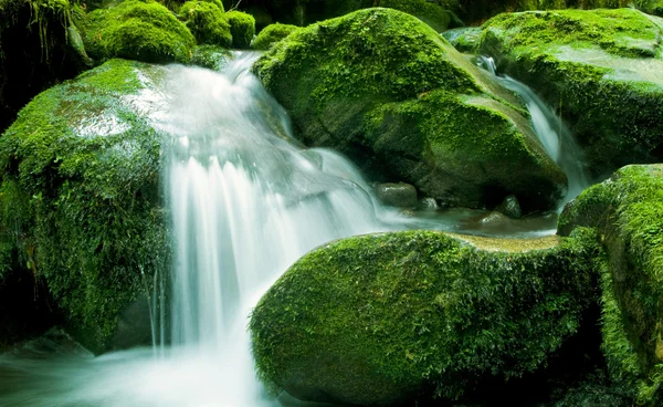 Cascading Waterfall — Stock Photo, Image