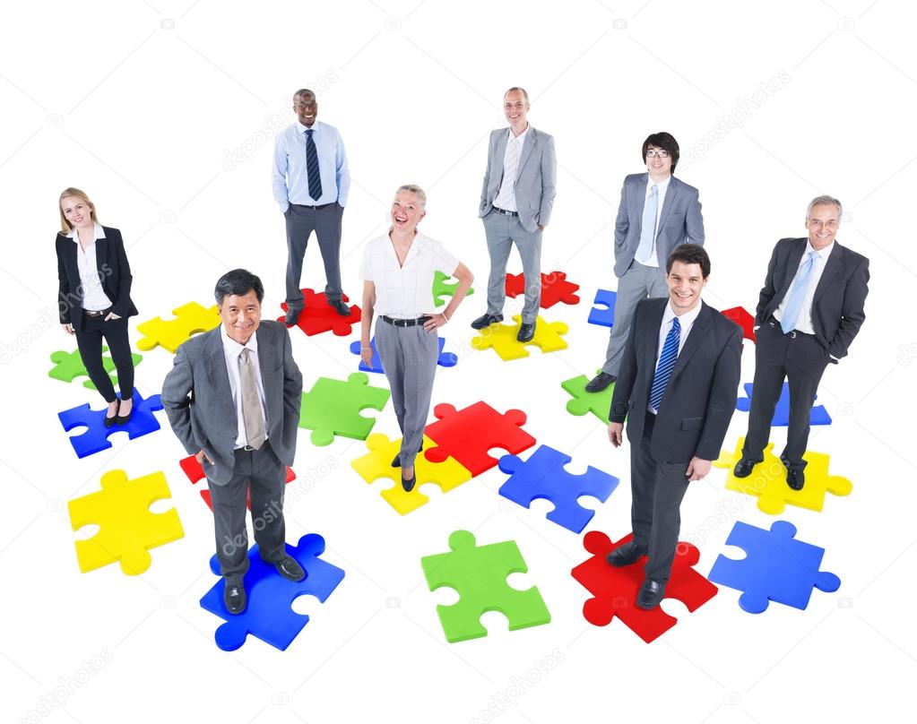 Business People on puzzle