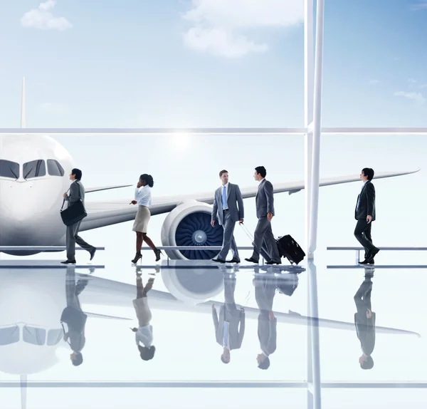 Business People Walking in Airport — Stock Photo, Image