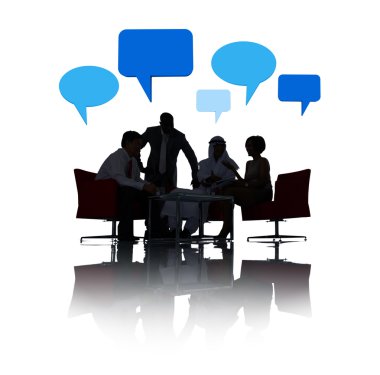 Konuşma baloncukları olan iş adamları