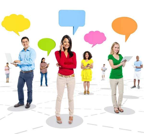 People Connected and Speech Bubbles — Stock Photo, Image