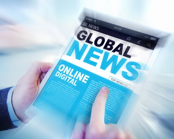 Tablet con Global News Concept — Foto Stock