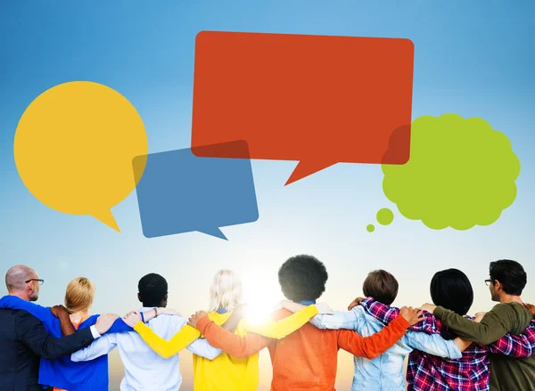 People with Speech Bubbles — Stock Photo, Image