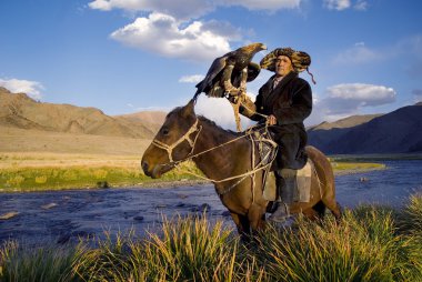Kazak erkek tilki ve kurt avı