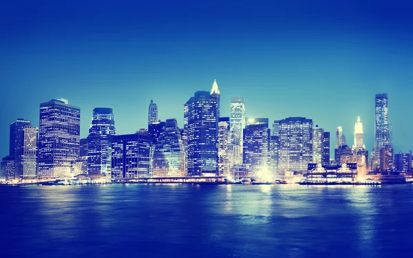 New york city panorama's nachts — Stockfoto