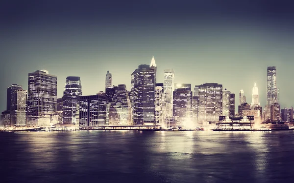 New york city panorama's nachts — Stockfoto