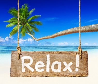 Güzel bir plaj ve işareti dinlenmek