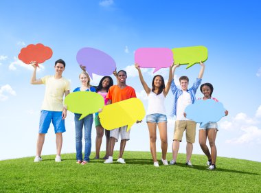 insanlarla konuşma balonları