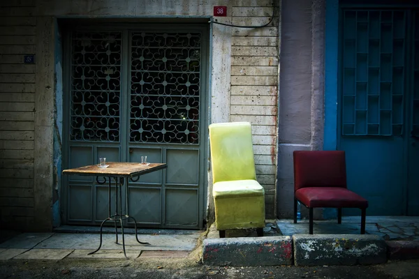 Langs de weg café op de straat in Istanbul — Stockfoto